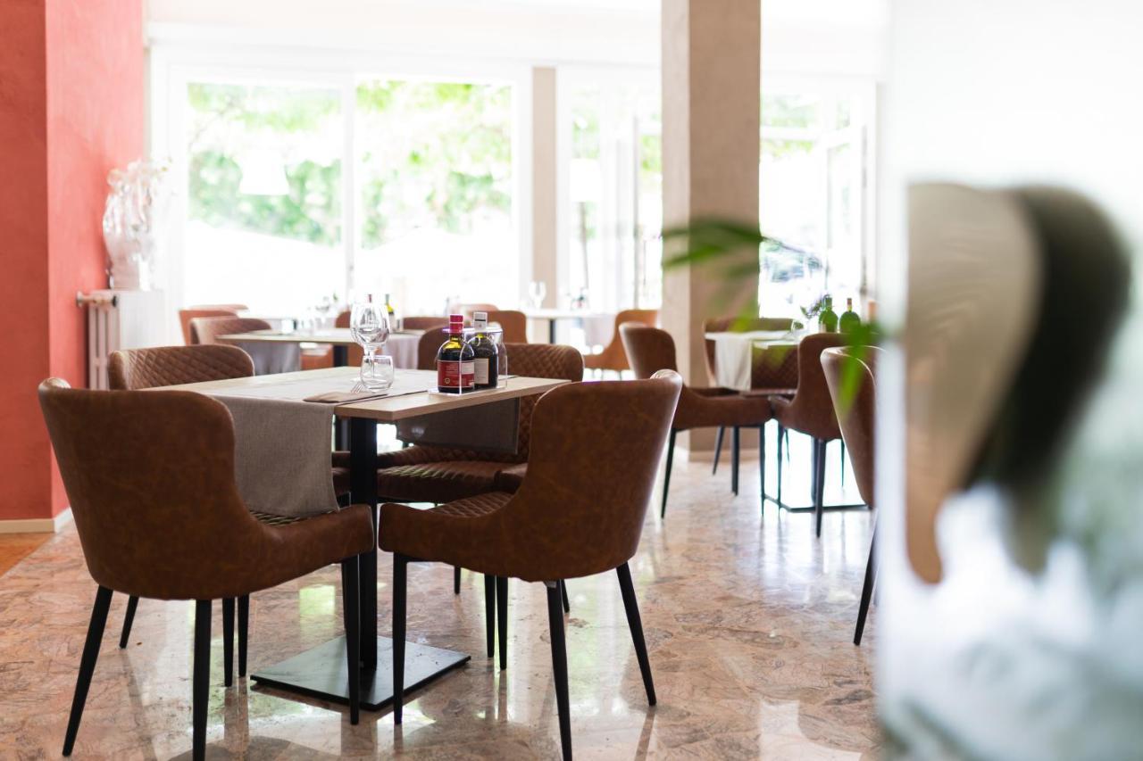גארדה Hotel Conca D'Oro ***S מראה חיצוני תמונה